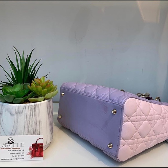 Dior Medium Lady Dior Lambskin - Picture 4 of 4